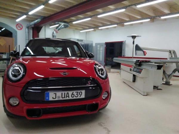 Mini in der Werkstatt