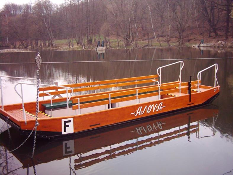 Holzboot "Anna"