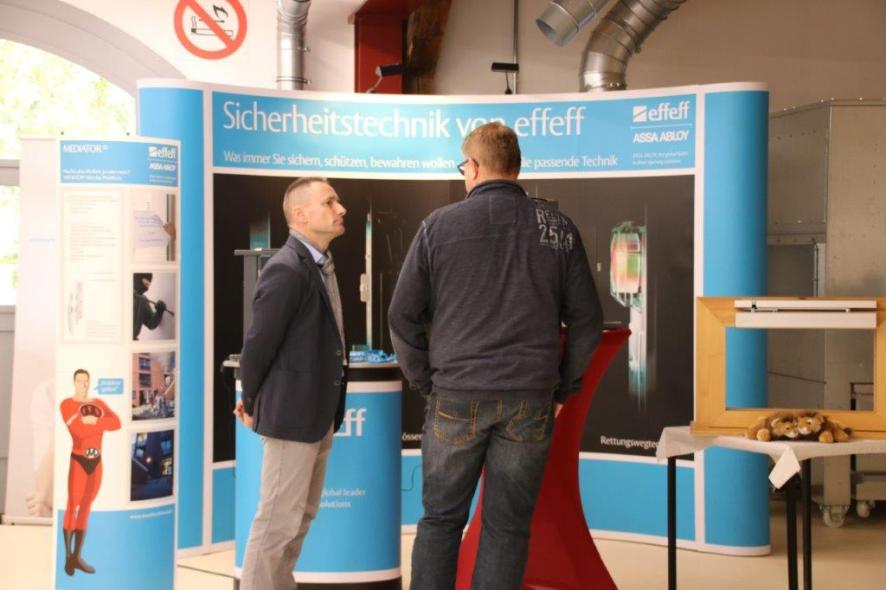 Ausstellung zur Sicherheitstechnik von Effekt 